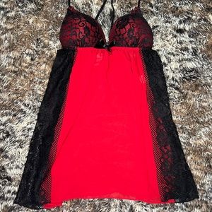 Red black bustier